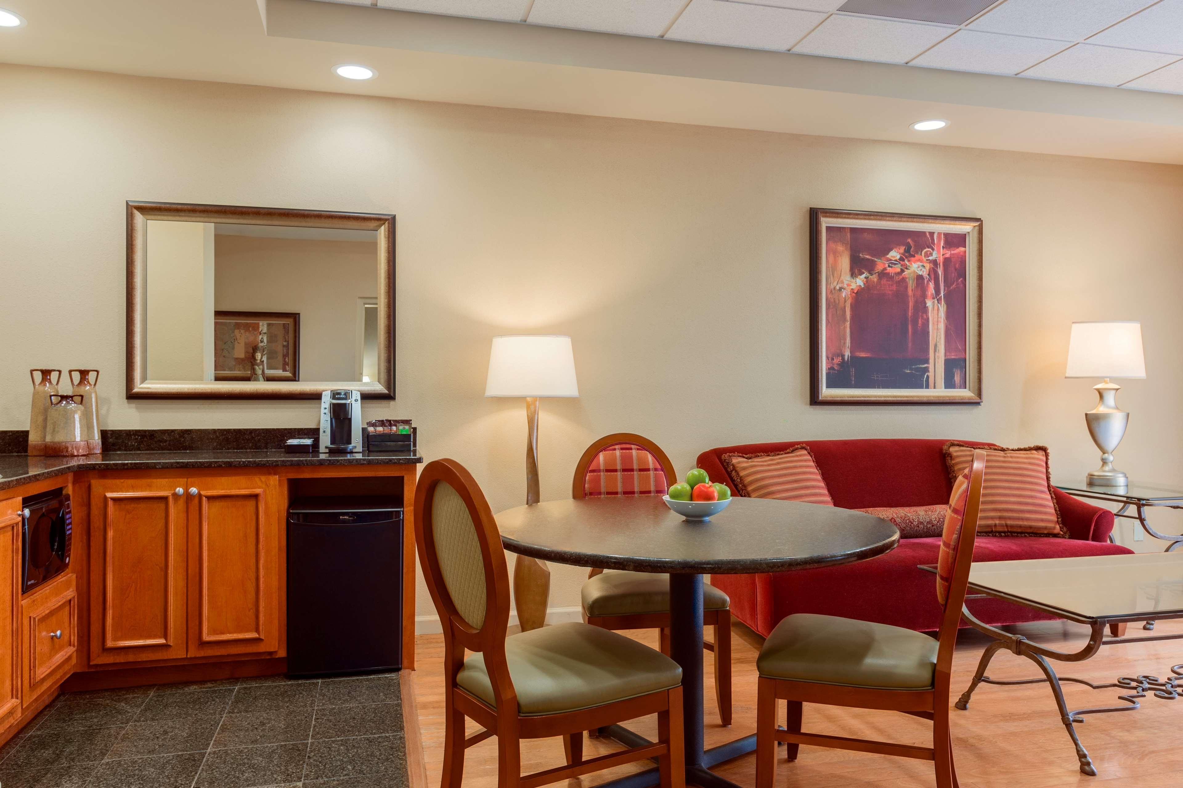 Embassy Suites By Hilton Columbia Greystone Extérieur photo