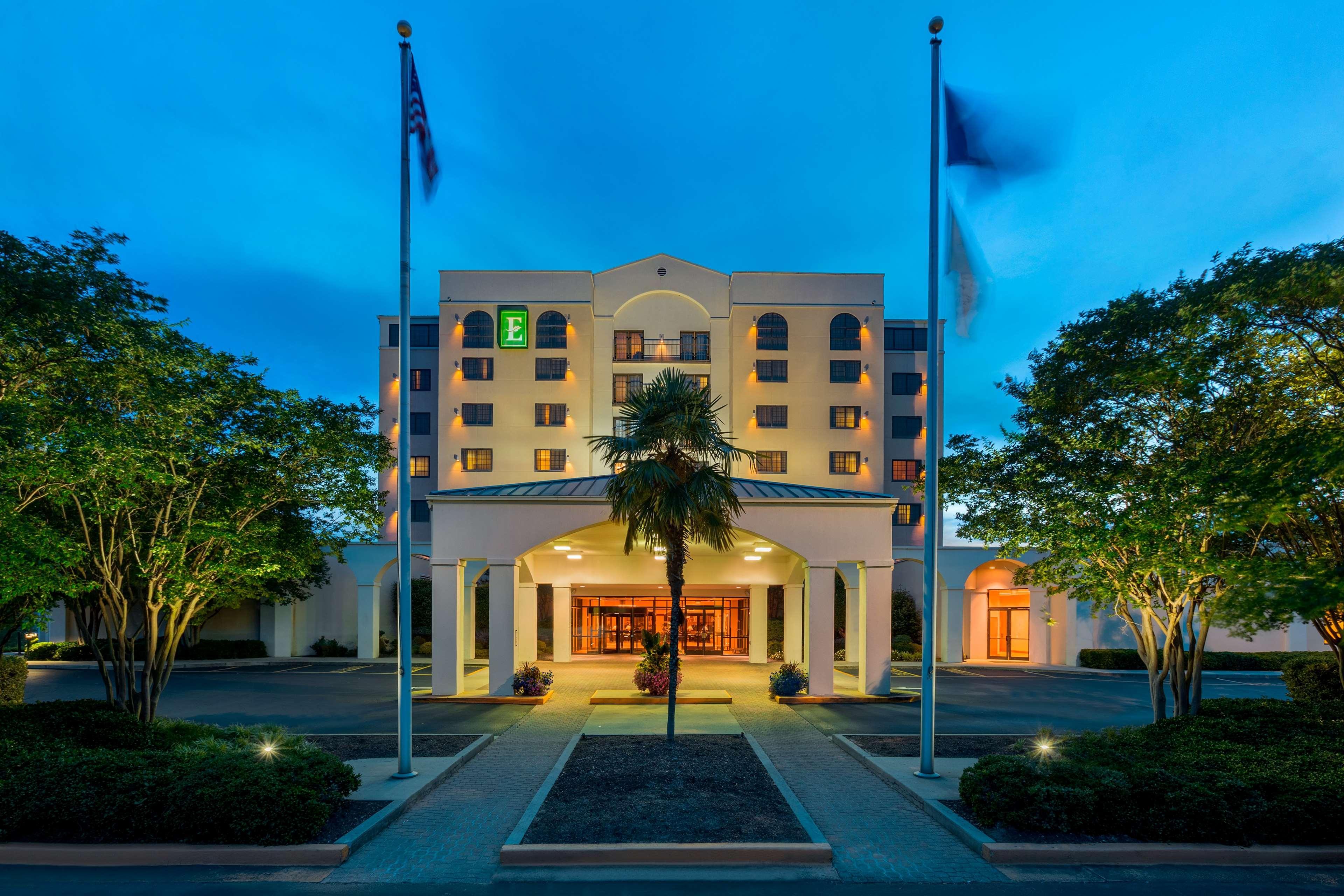 Embassy Suites By Hilton Columbia Greystone Extérieur photo