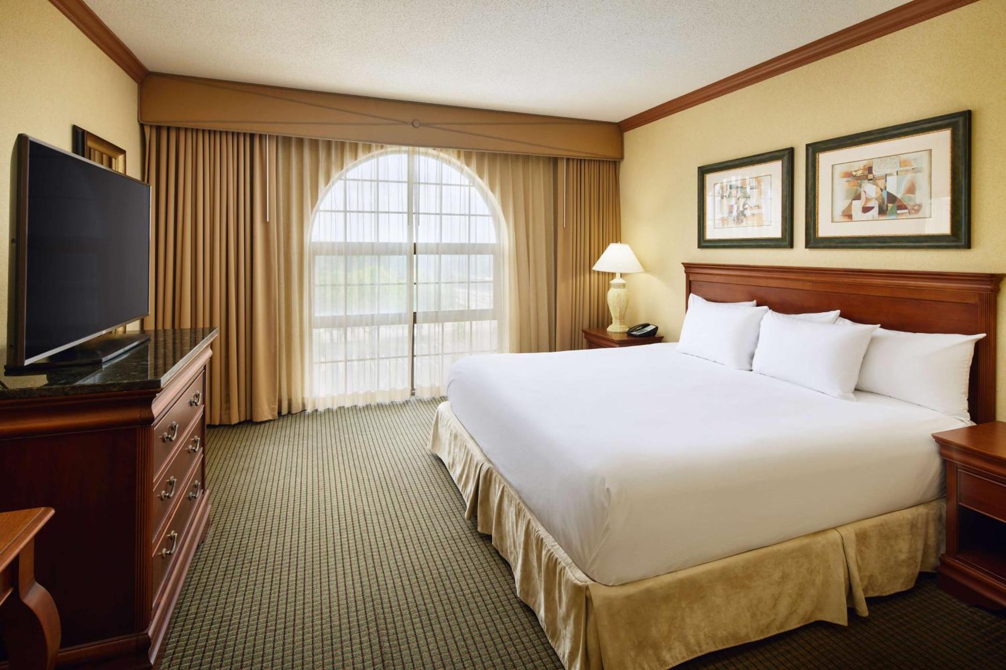 Embassy Suites By Hilton Columbia Greystone Extérieur photo