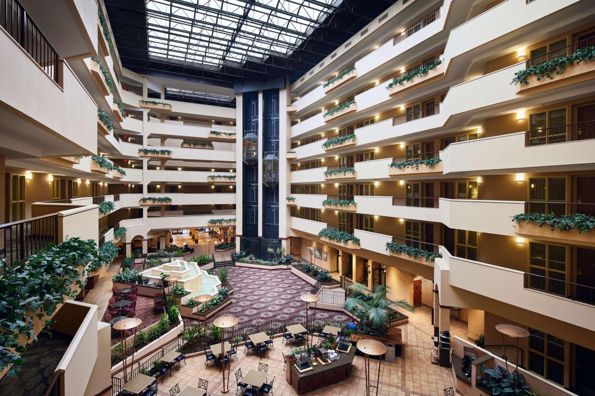 Embassy Suites By Hilton Columbia Greystone Extérieur photo